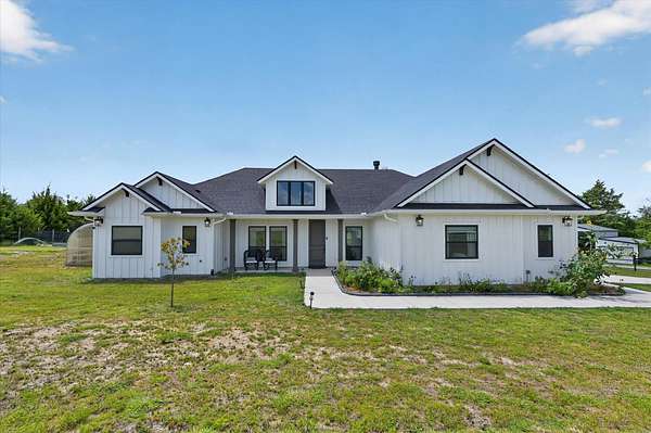1.8 Acres of Land with Home for Sale in McKinney, Texas