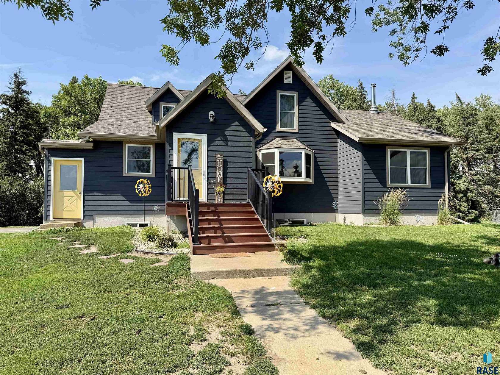 10.3 Acres of Land with Home for Sale in Pipestone, Minnesota
