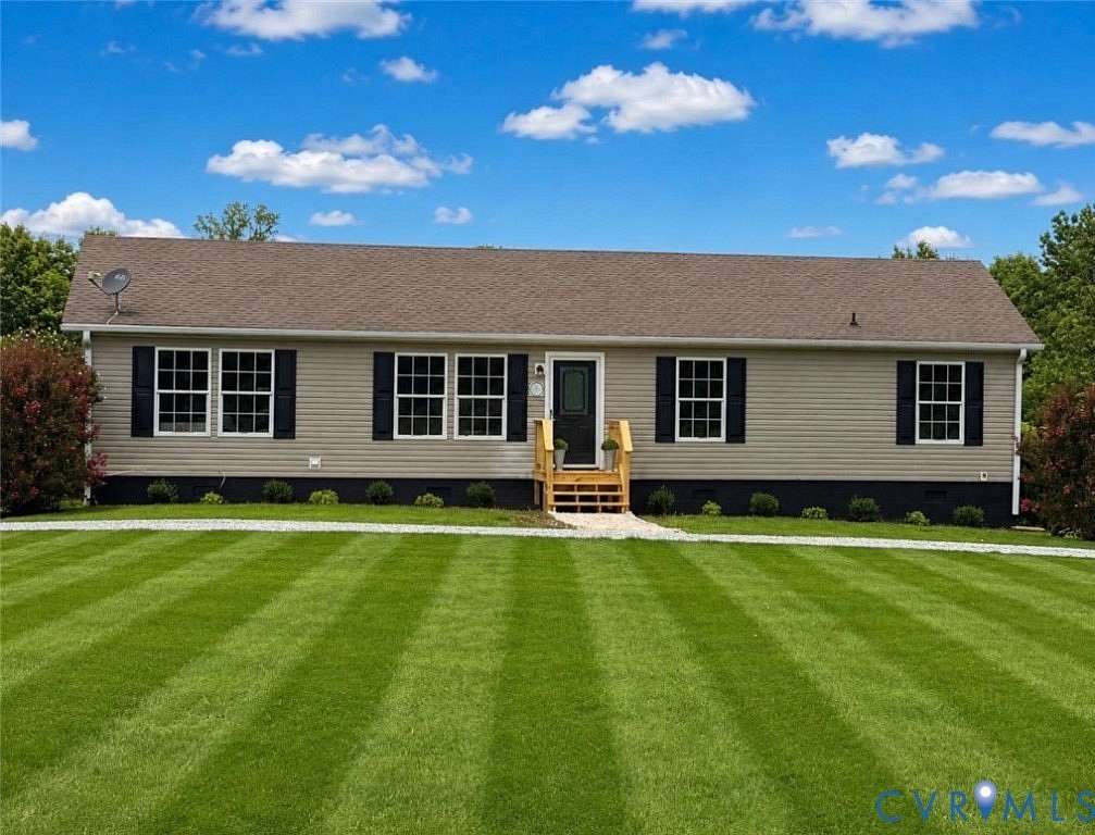 2 Acres of Land with Home for Sale in Amelia Court House, Virginia