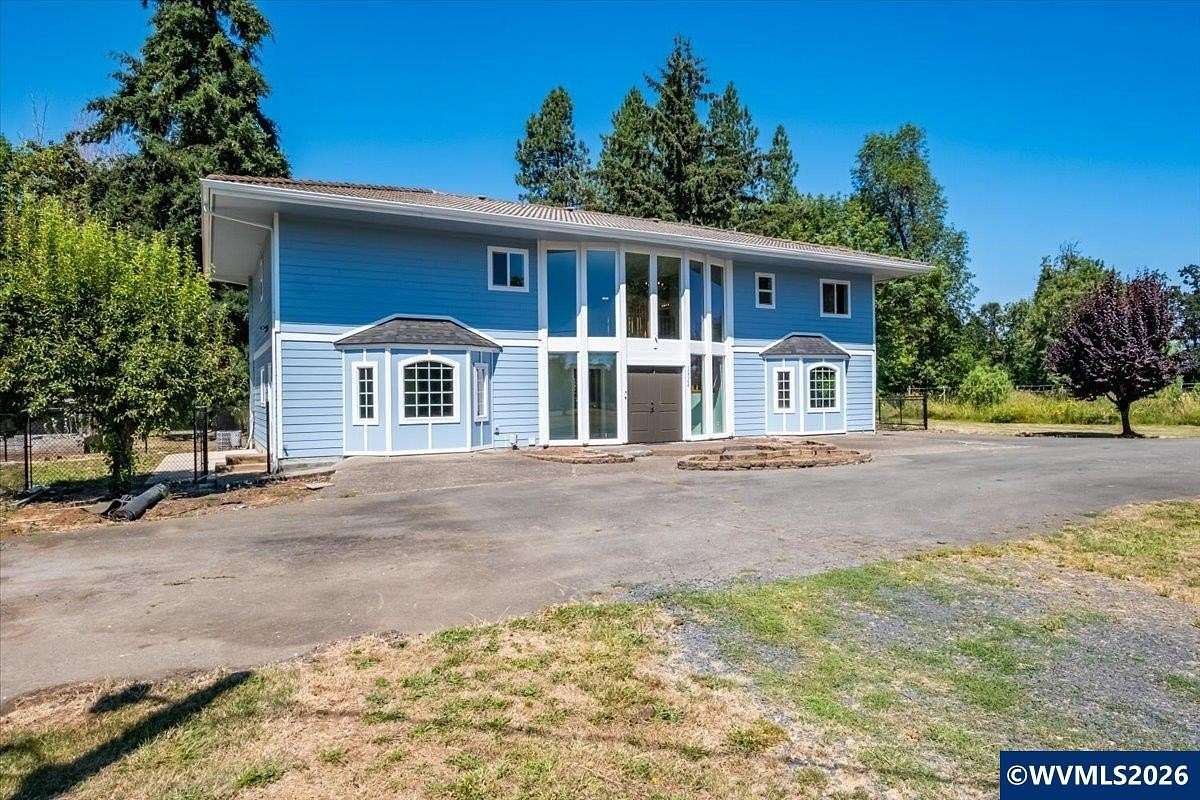 6.1 Acres of Land with Home for Sale in Sublimity, Oregon