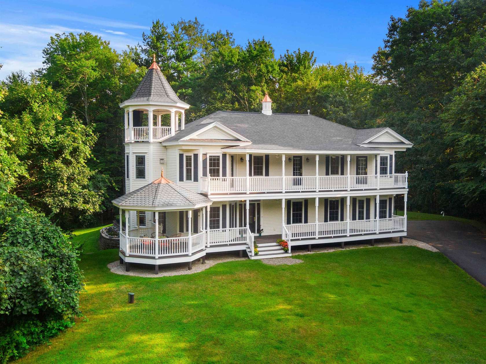 5 Acres of Land with Home for Sale in Brentwood, New Hampshire