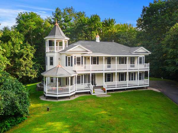 5 Acres of Land with Home for Sale in Brentwood, New Hampshire