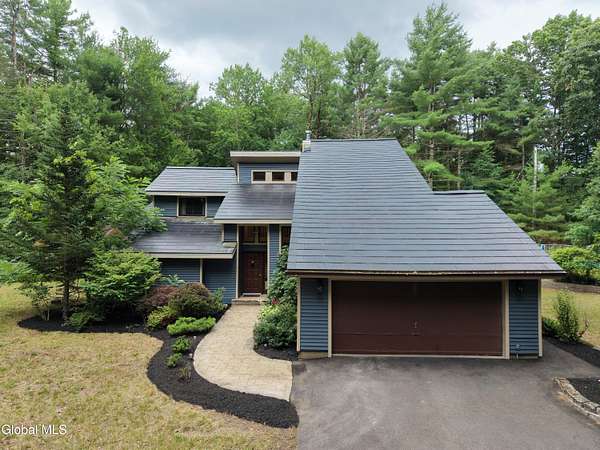 2 Acres of Land with Home for Sale in Saratoga Springs, New York