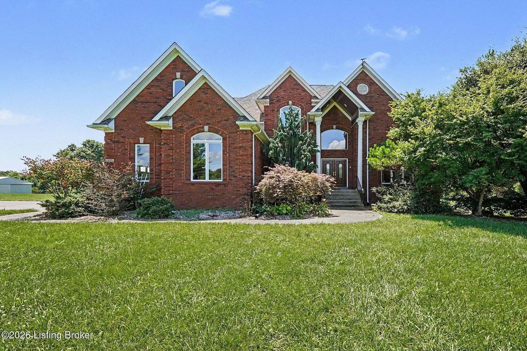 5 Acres of Land with Home for Sale in Shelbyville, Kentucky