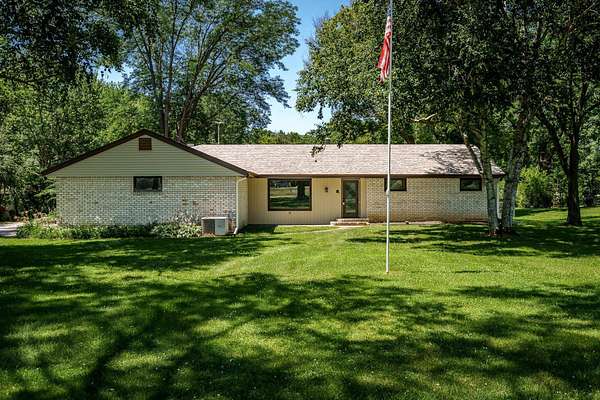 4.82 Acres of Land with Home for Sale in Rockton, Illinois