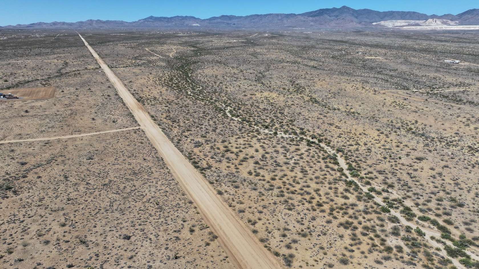 2.2 Acres of Land for Sale in Golden Valley, Arizona