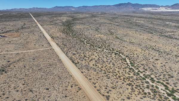 2.2 Acres of Land for Sale in Golden Valley, Arizona