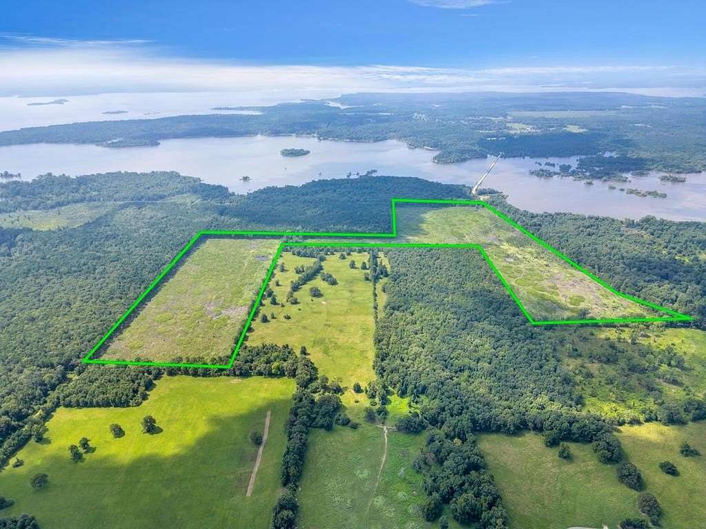 135 Acres of Recreational Land for Sale in Redwater, Texas