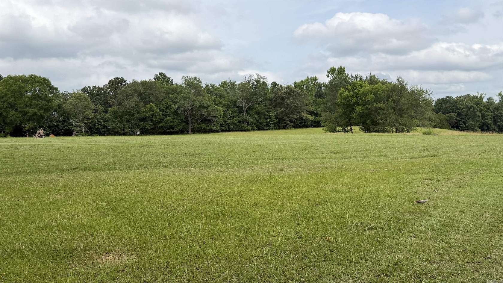 6 Acres of Residential Land for Sale in Benton, Arkansas