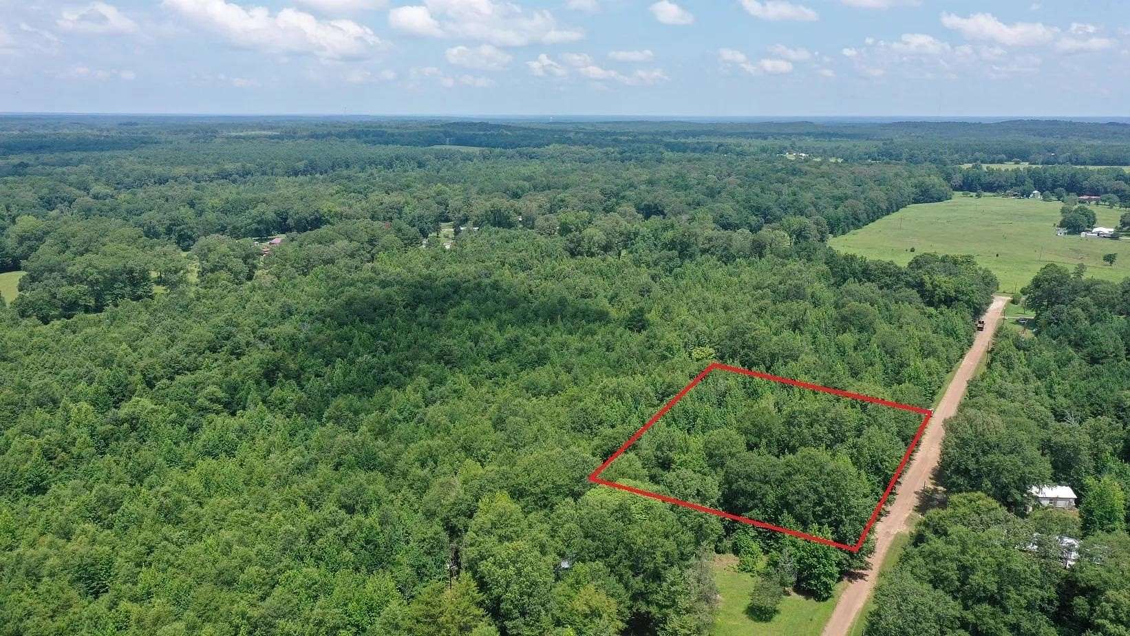 2 Acres of Residential Land for Sale in Queen City, Texas