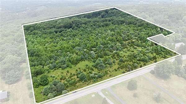 30 Acres of Recreational & Residential Land for Sale in Upper Saucon Township, Pennsylvania