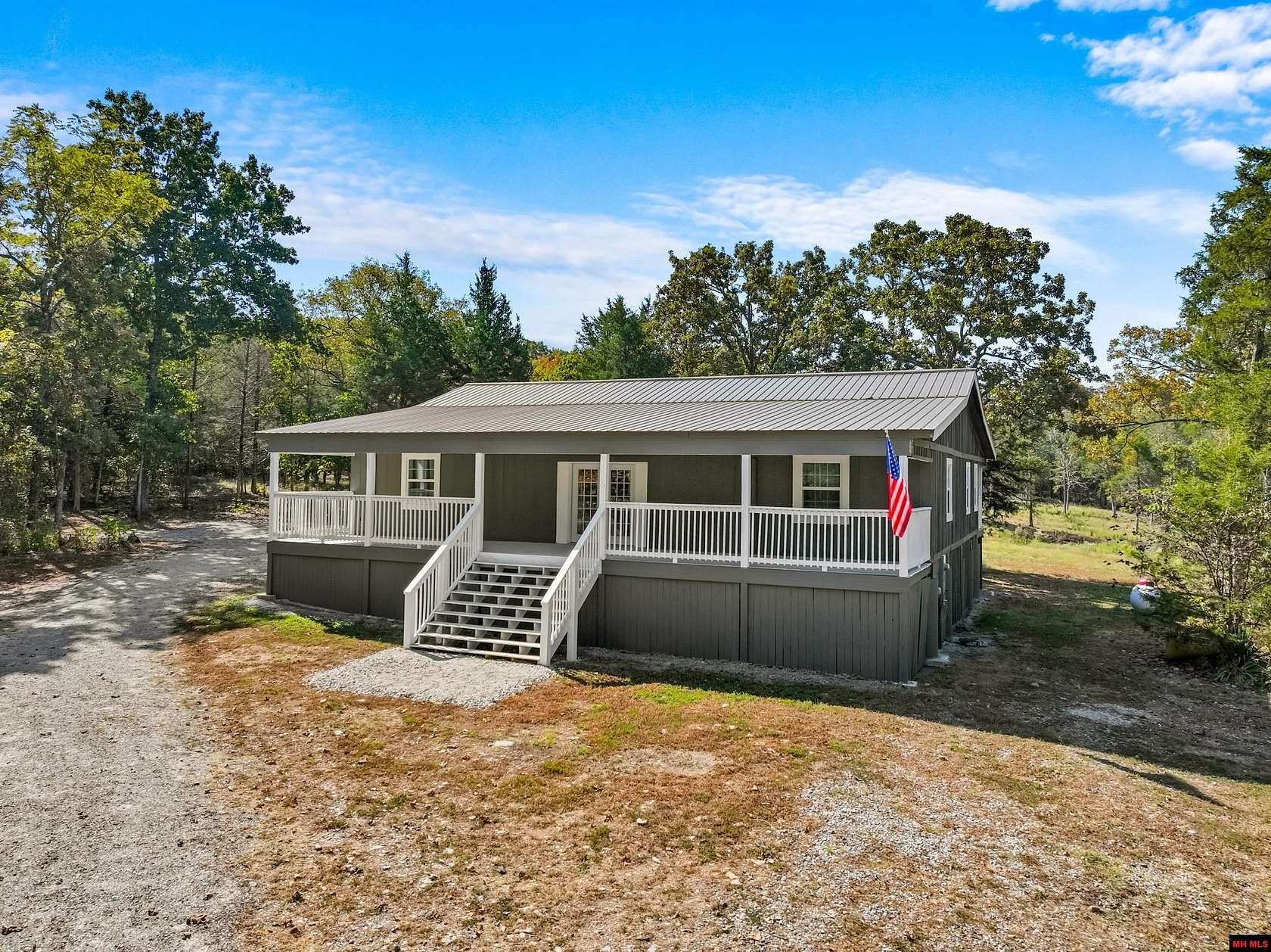 10 Acres of Land with Home for Lease in Clarkridge, Arkansas