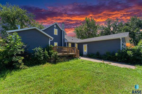 4.46 Acres of Land with Home for Sale in Canton, South Dakota