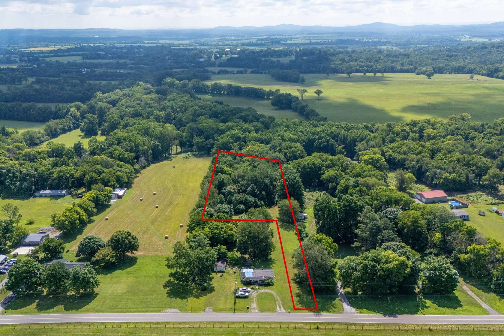 3.14 Acres of Residential Land for Sale in Eagleville, Tennessee