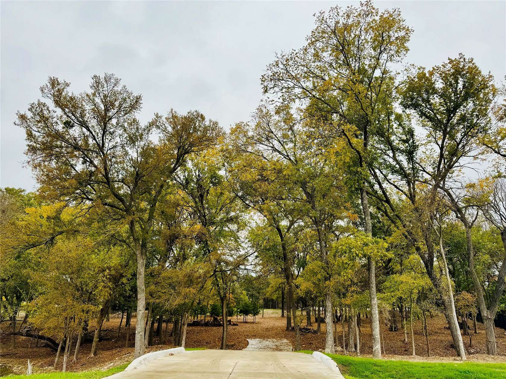 3.12 Acres of Residential Land for Sale in Midlothian, Texas