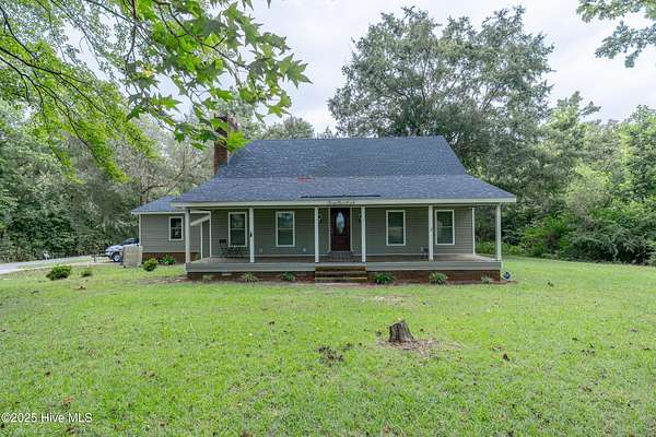 1.54 Acres of Land with Home for Sale in Warsaw, North Carolina