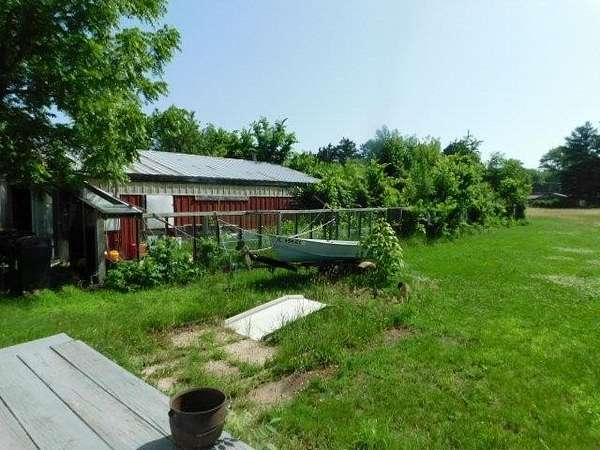 4 Acres of Land with Home for Sale in Rockford, Illinois