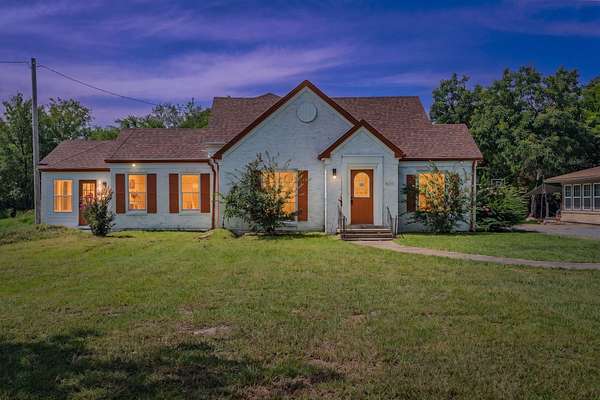 3.39 Acres of Land with Home for Sale in Greenville, Texas