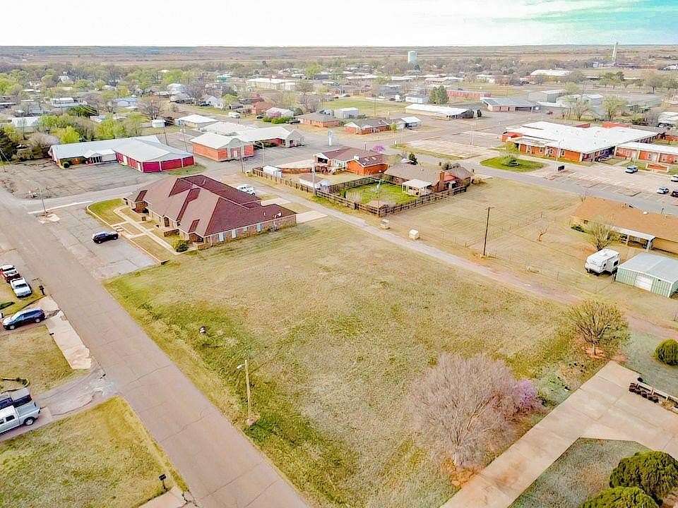 0.6 Acres of Land for Sale in Sayre, Oklahoma