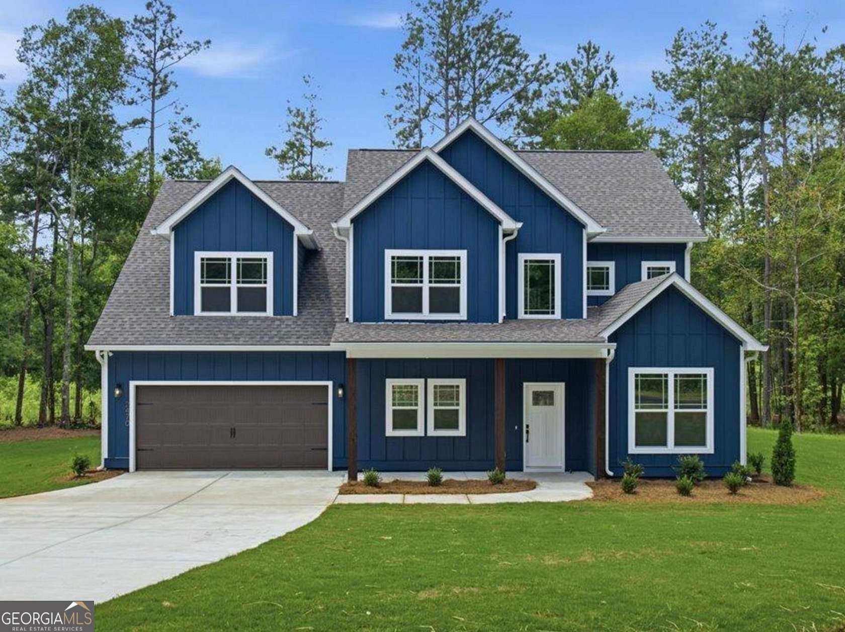5 Acres of Land with Home for Sale in Sharpsburg, Georgia