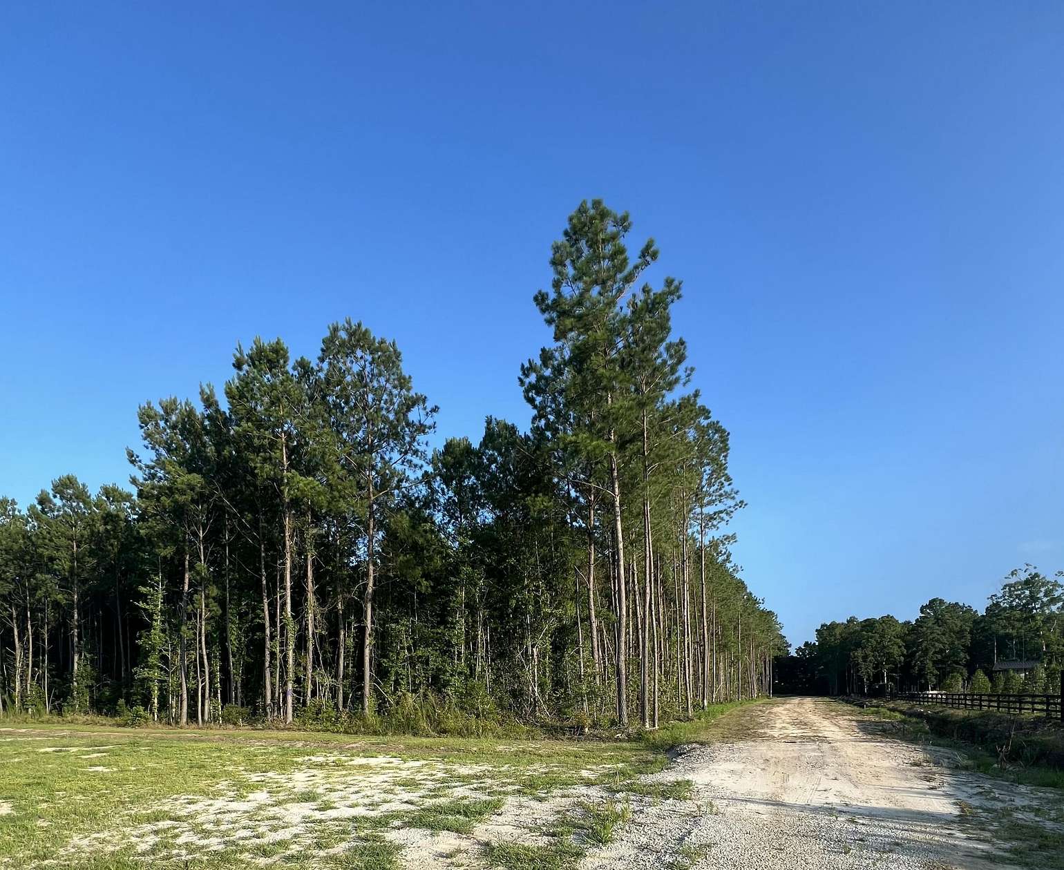 4 Acres of Residential Land for Sale in Summerville, South Carolina