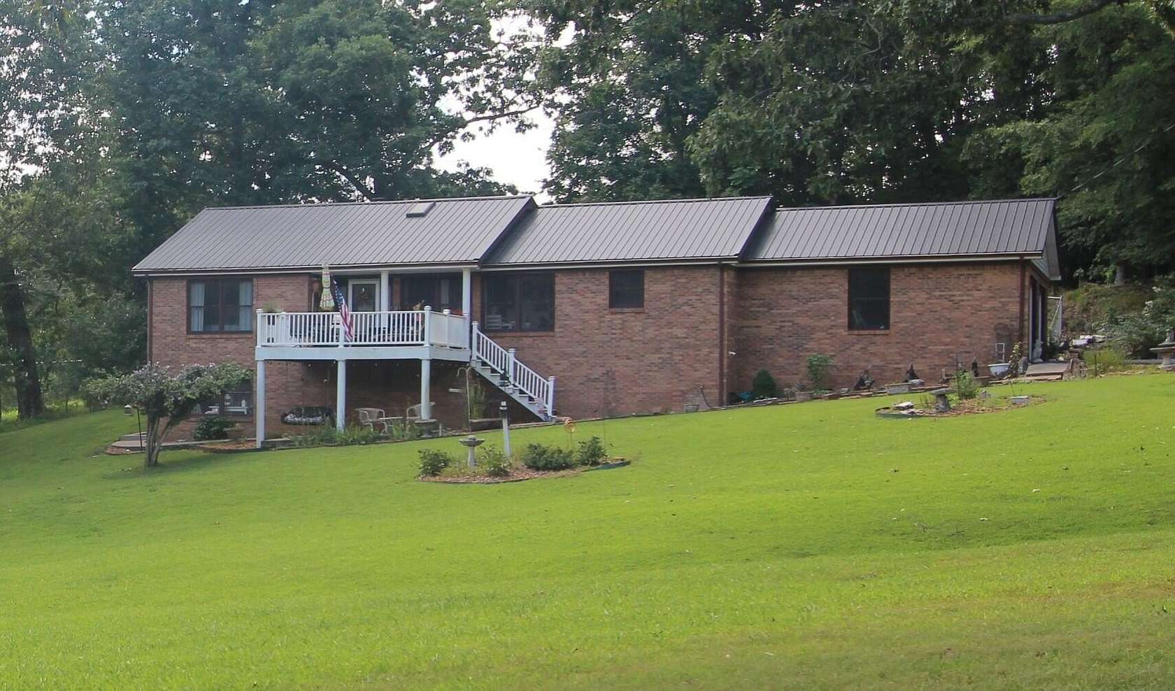 1.5 Acres of Land with Home for Sale in Kuttawa, Kentucky