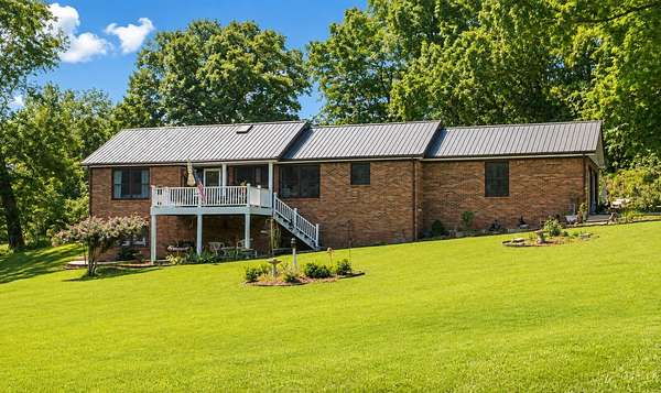 1.5 Acres of Land with Home for Sale in Kuttawa, Kentucky