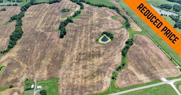 53 Acres of Agricultural & Residential Land for Sale in Brookfield, Missouri