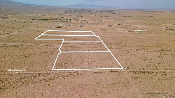 21 Acres of Land for Sale in Kingman, Arizona