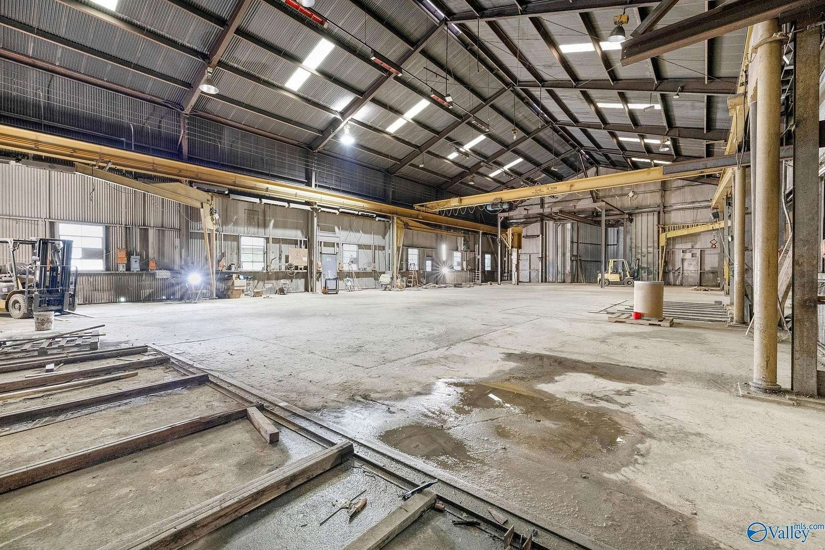 5.49 Acres of Improved Mixed-Use Land for Sale in Altoona, Alabama