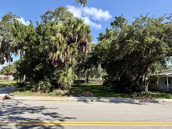 0.12 Acres of Residential Land for Sale in Daytona Beach, Florida