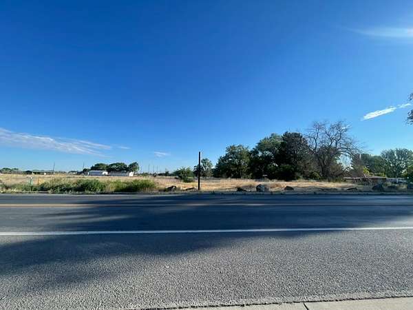 2.75 Acres of Commercial Land for Sale in Buhl, Idaho
