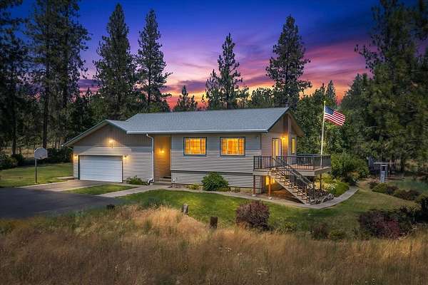 4.78 Acres of Land with Home for Sale in Spokane, Washington