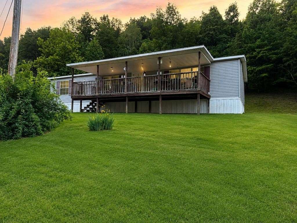 4 Acres of Land with Home for Sale in Louisa, Kentucky