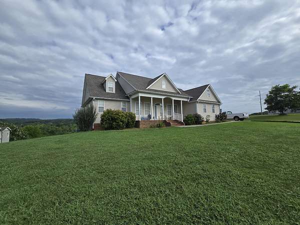 5 Acres of Land with Home for Sale in Englewood, Tennessee