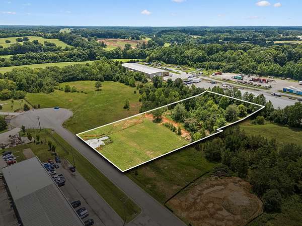 1.73 Acres of Commercial Land for Sale in Springfield, Tennessee