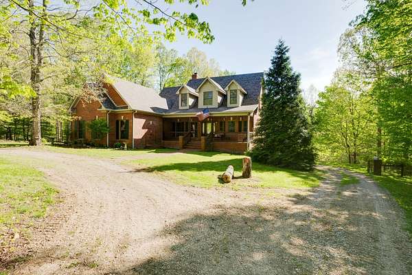 5 Acres of Land with Home for Sale in Portland, Tennessee