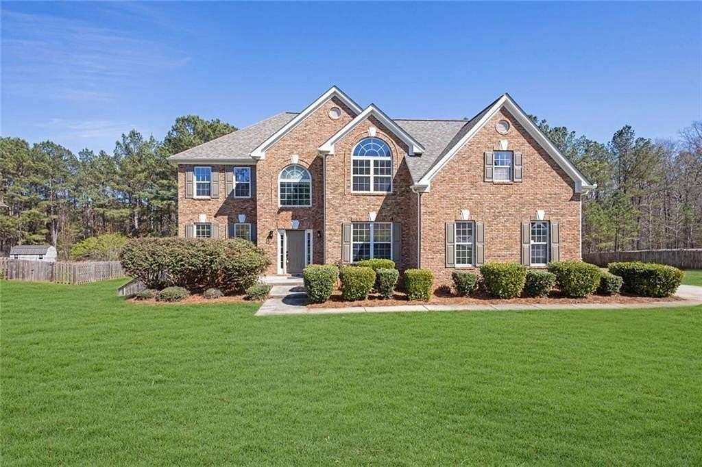 1.74 Acres of Land with Home for Sale in Newnan, Georgia