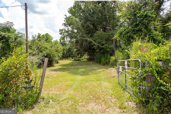 11 Acres of Recreational & Residential Land for Sale in Alma, Georgia