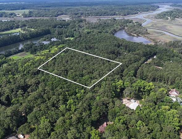 7 Acres of Residential Land for Sale in Johns Island, South Carolina