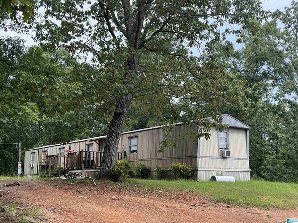 4.67 Acres of Land with Home for Sale in Roanoke, Alabama