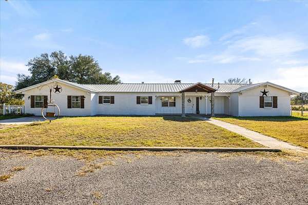298 Acres of Improved Land for Sale in Dublin, Texas