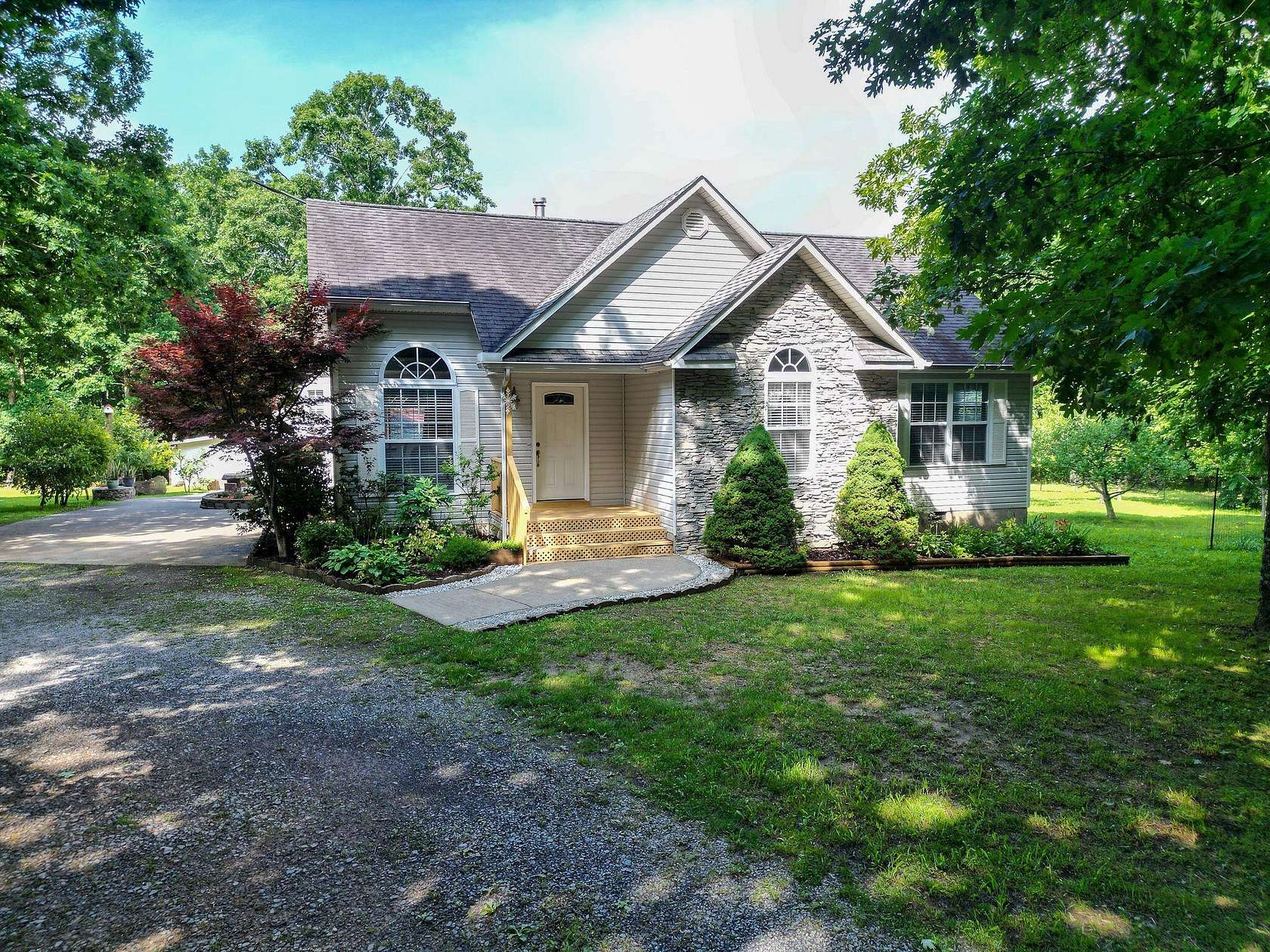 5.65 Acres of Land with Home for Sale in Menlo, Georgia