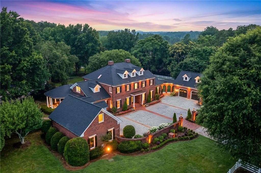 6.7 Acres of Land with Home for Sale in Milton, Georgia