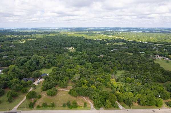 6 Acres of Residential Land for Sale in Jones, Oklahoma