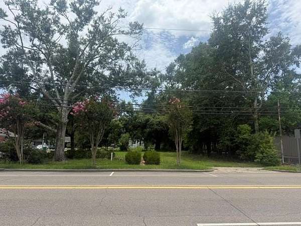 0.17 Acres of Commercial Land for Sale in Picayune, Mississippi