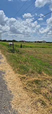 6 Acres of Residential Land for Sale in Sinton, Texas