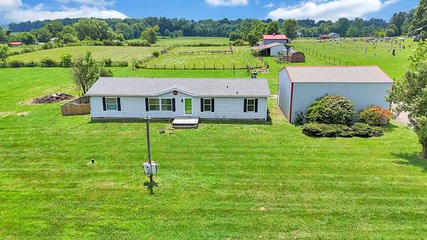 20.3 Acres of Land with Home for Sale in Thornville, Ohio