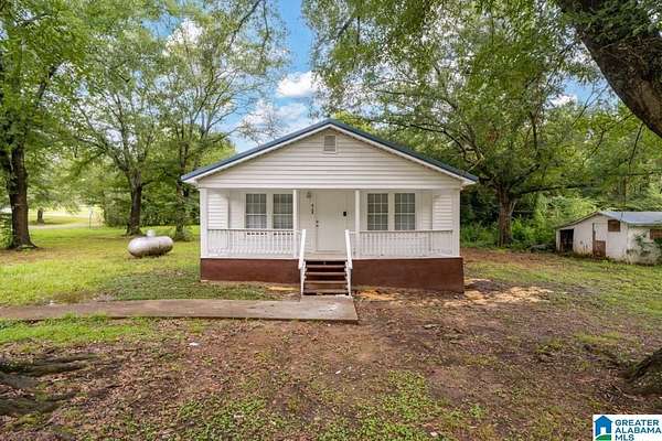 2 Acres of Land with Home for Sale in Dora, Alabama