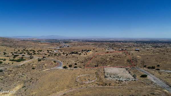 5 Acres of Land for Sale in Palmdale, California